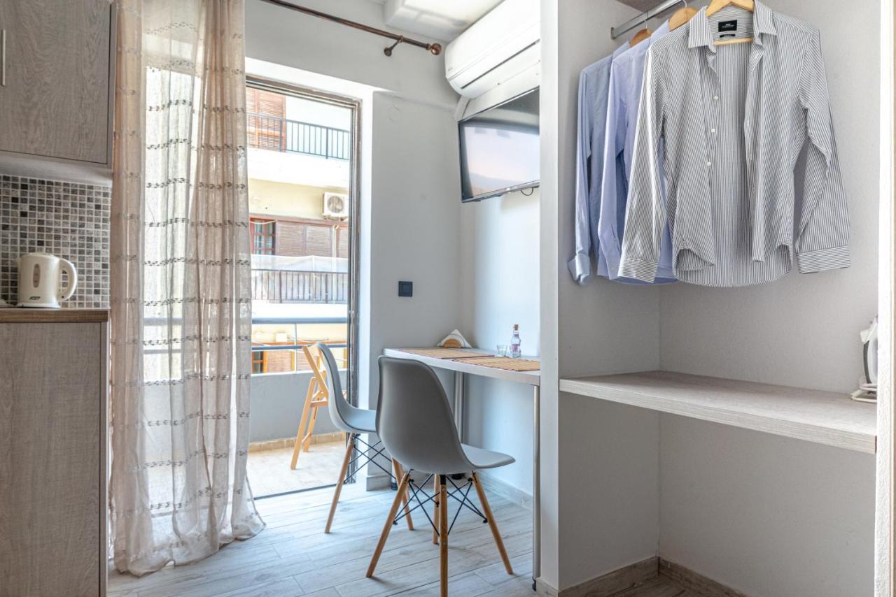 The Holiday Studio 圣尼古拉奥斯 外观 照片